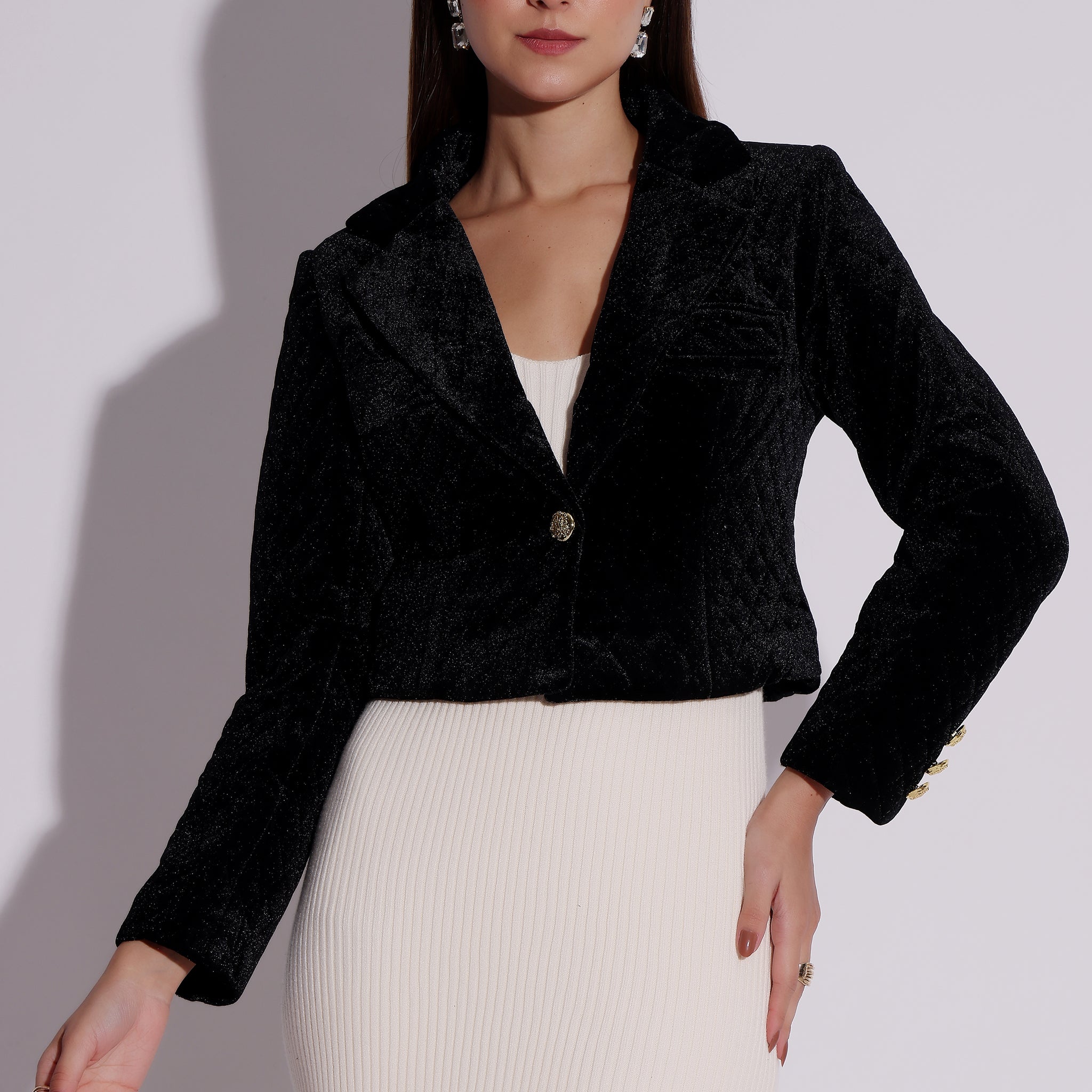 Elegant Cropped Velvet Blazer